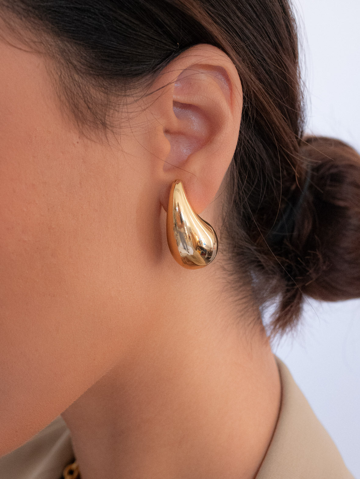 Gold Elvira Drop Earrings