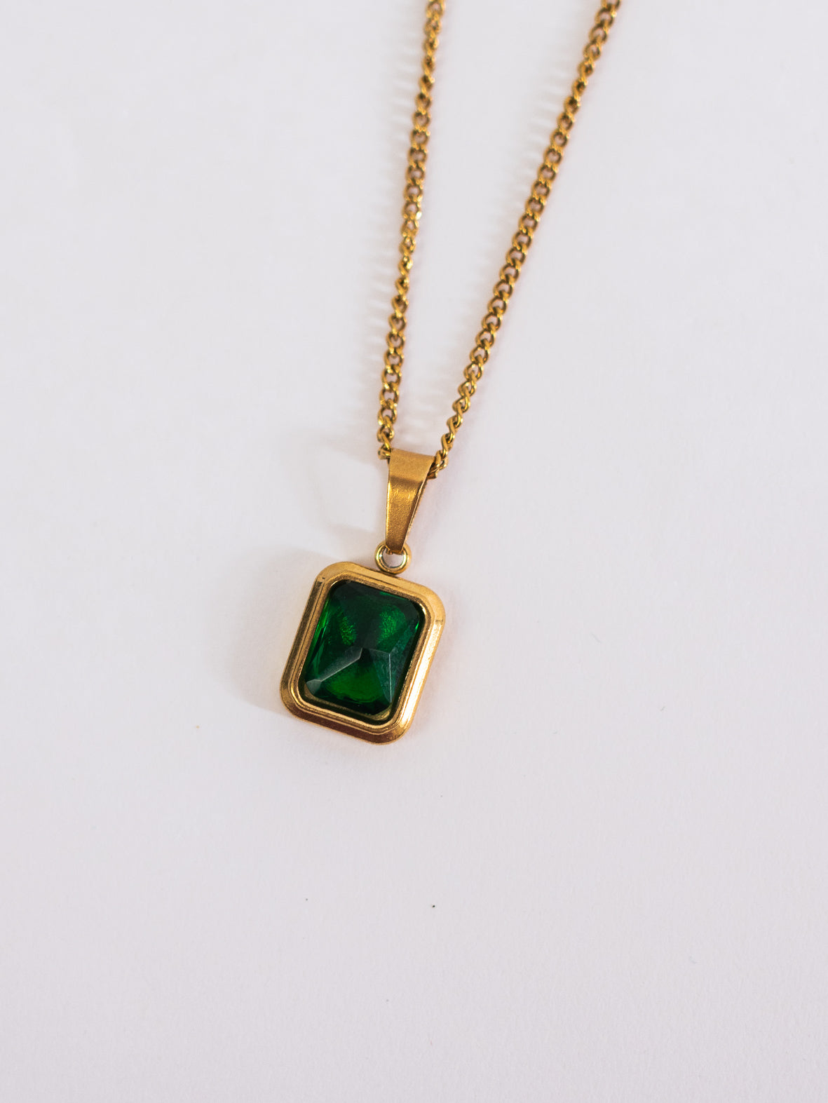 Smaragd Stone Thyra Necklace